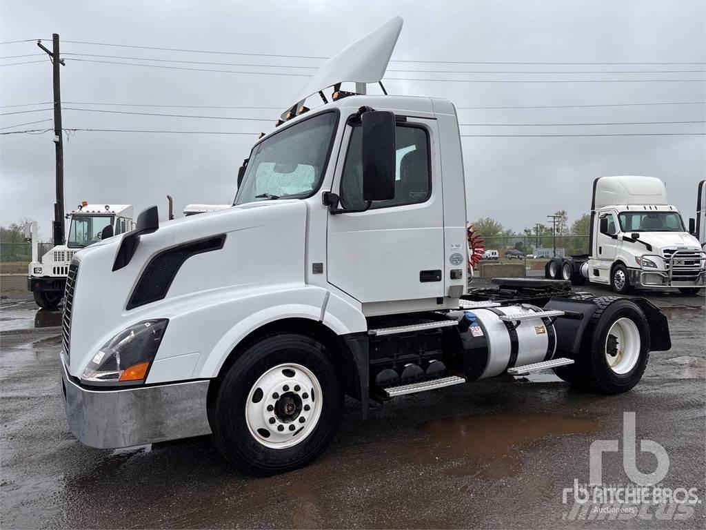 Volvo VNL Tracteur routier