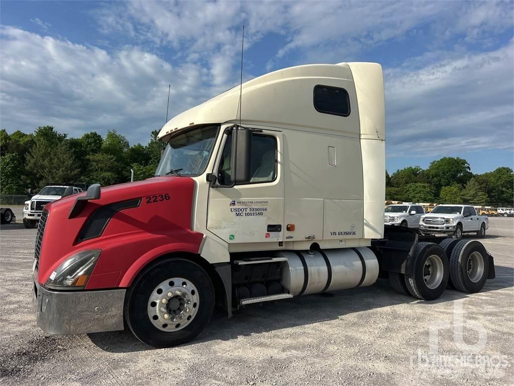 Volvo VNL Tracteur routier