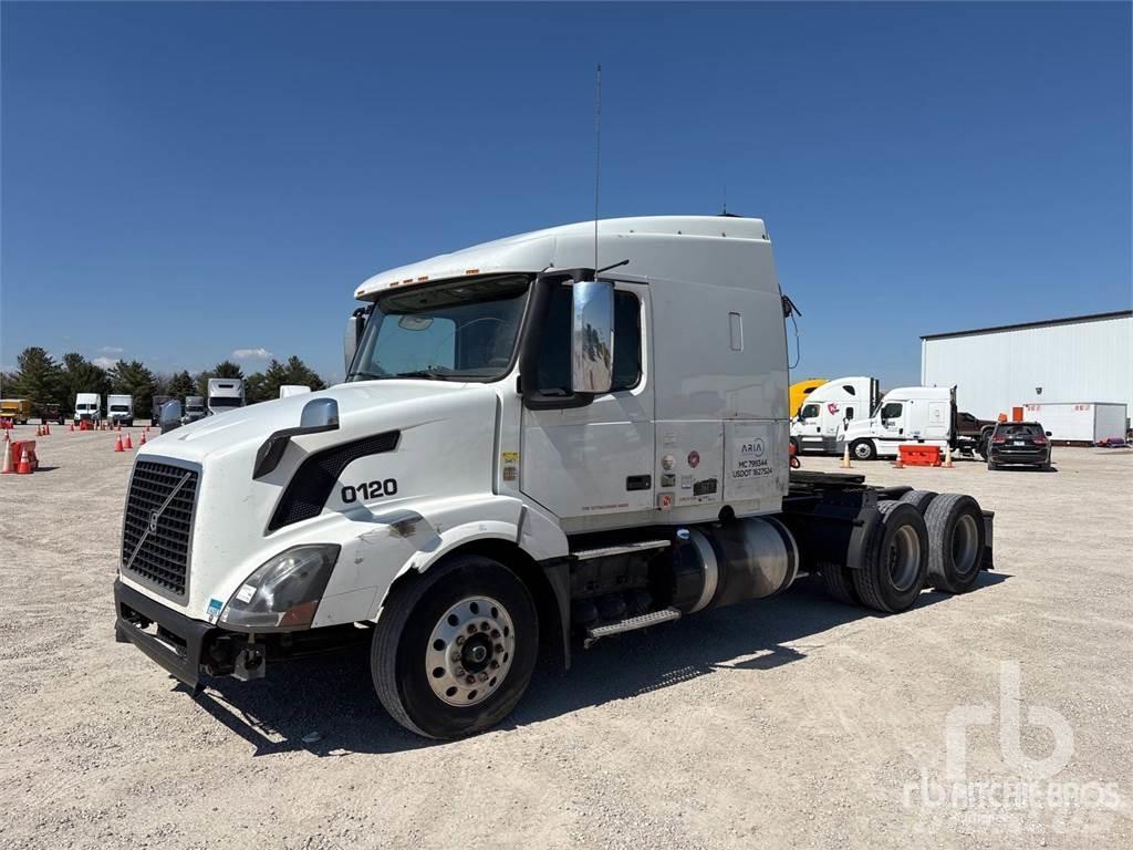 Volvo VNL Tracteur routier