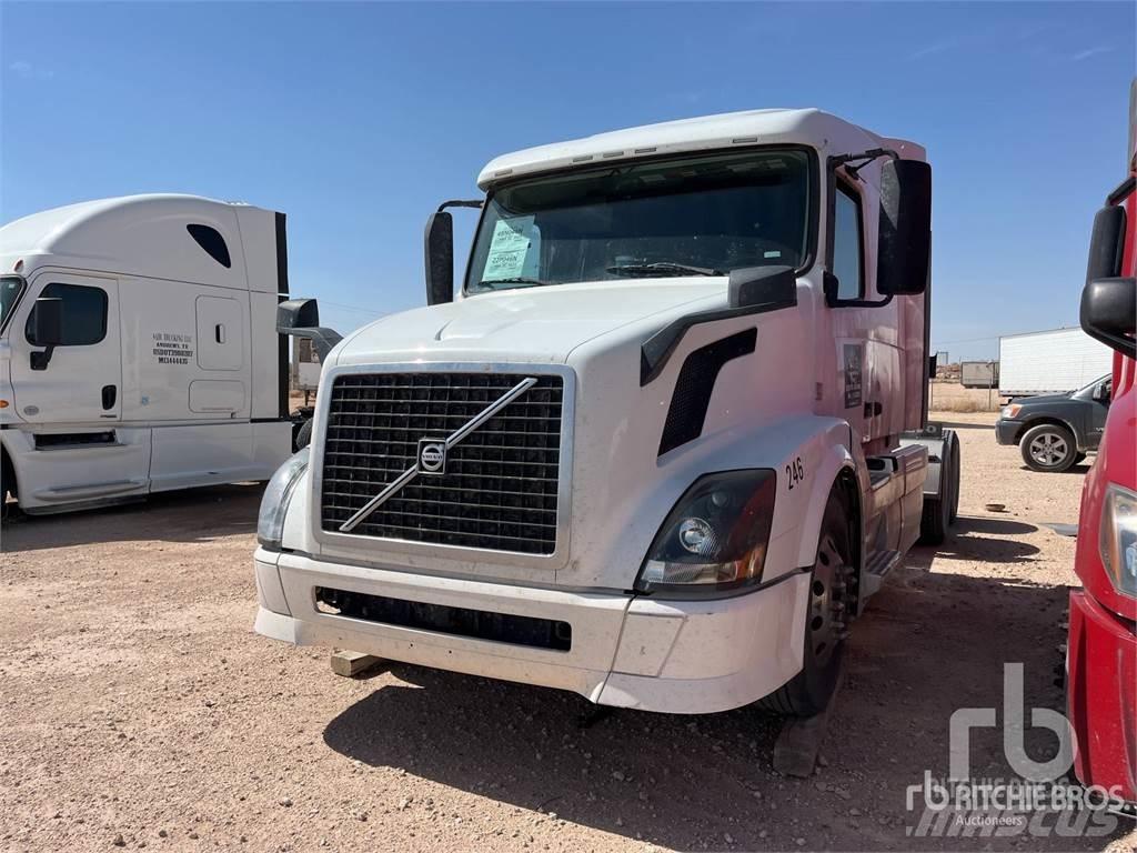 Volvo VNL630 Tracteur routier