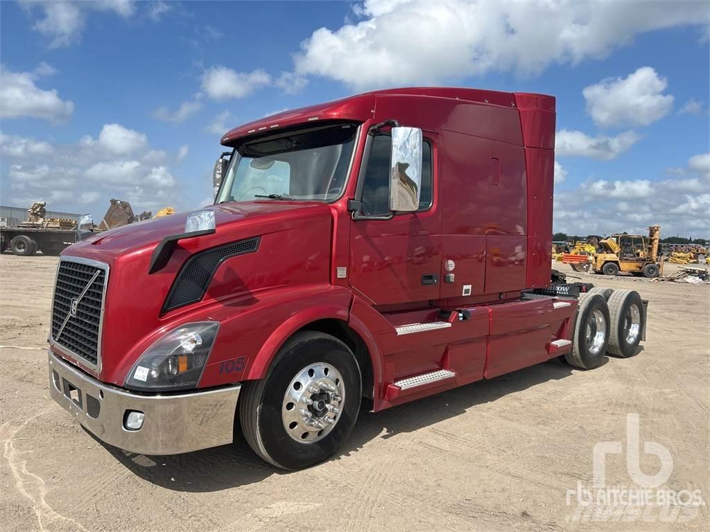 Volvo VNL630 Tracteur routier