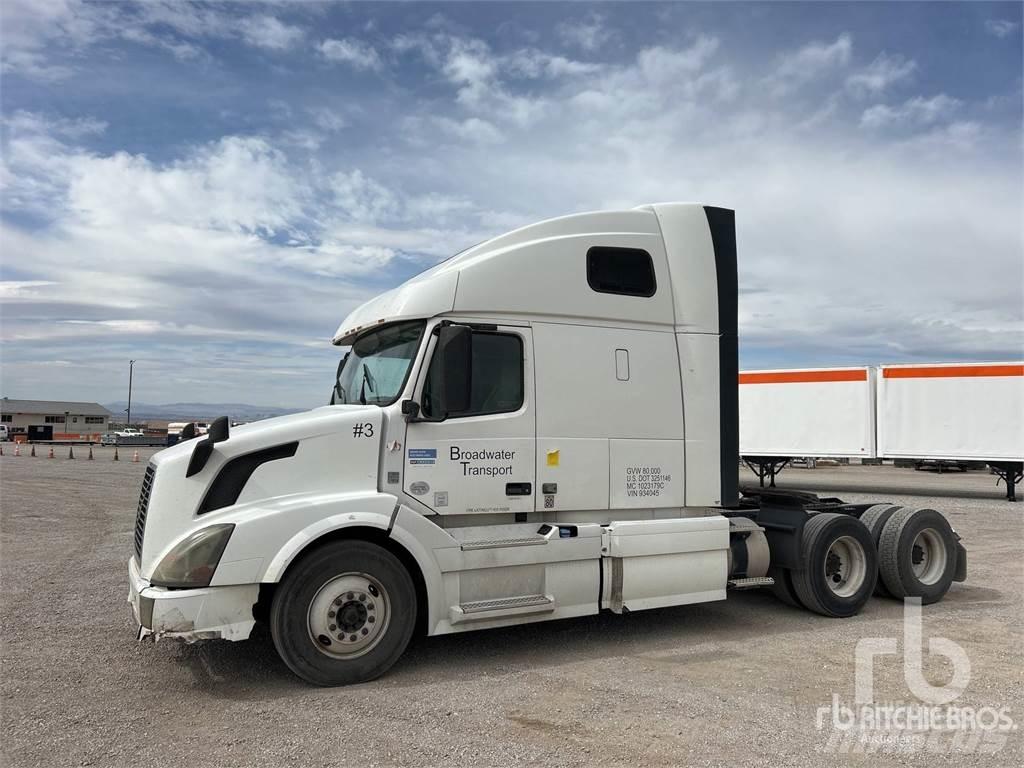 Volvo VNL670 Tracteur routier