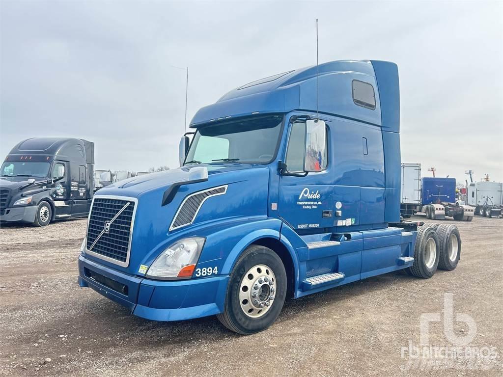 Volvo VNL670 Tracteur routier
