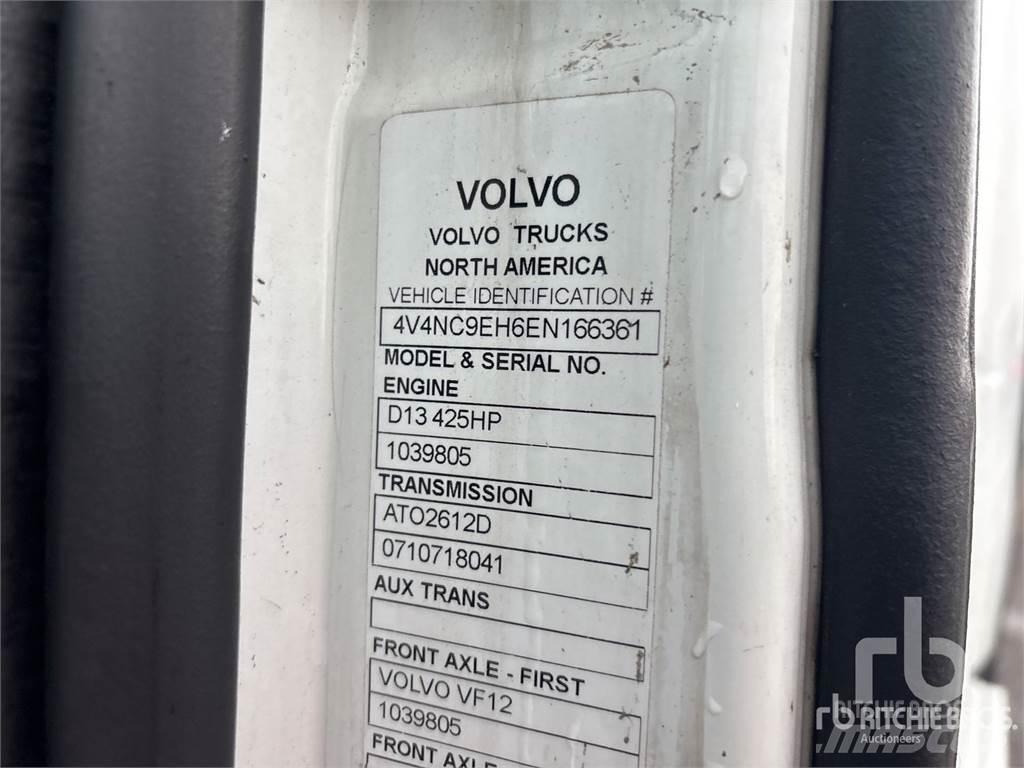 Volvo VNL670 Tracteur routier