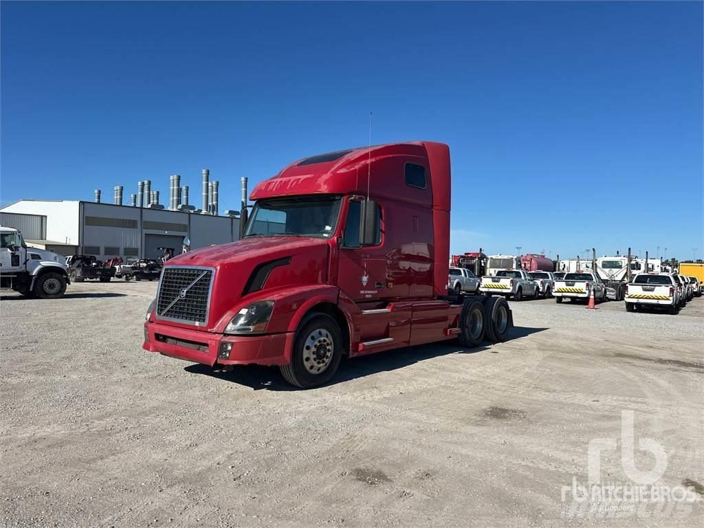 Volvo VNL670 Tracteur routier
