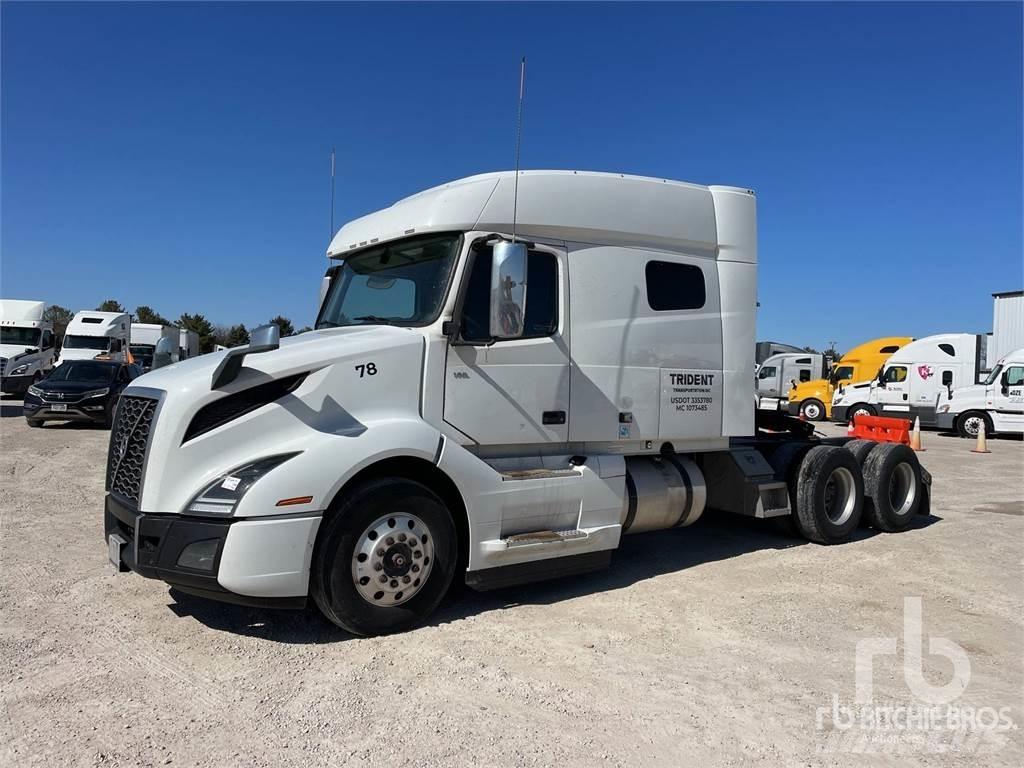 Volvo VNL740 Tracteur routier