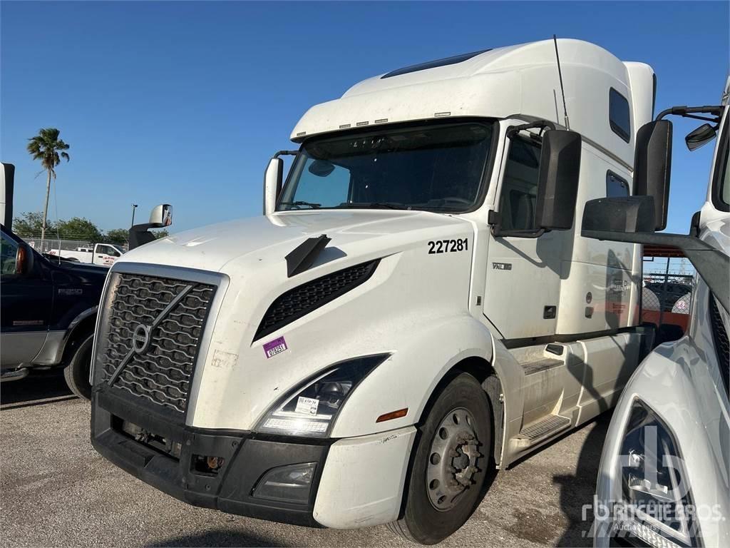 Volvo VNL860 Tracteur routier