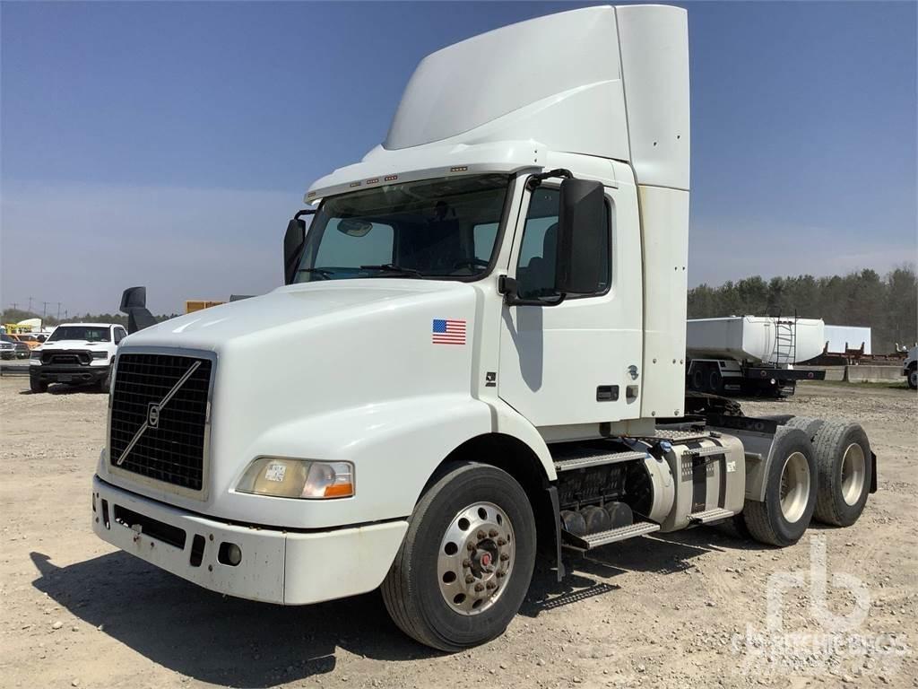 Volvo VNM Tracteur routier