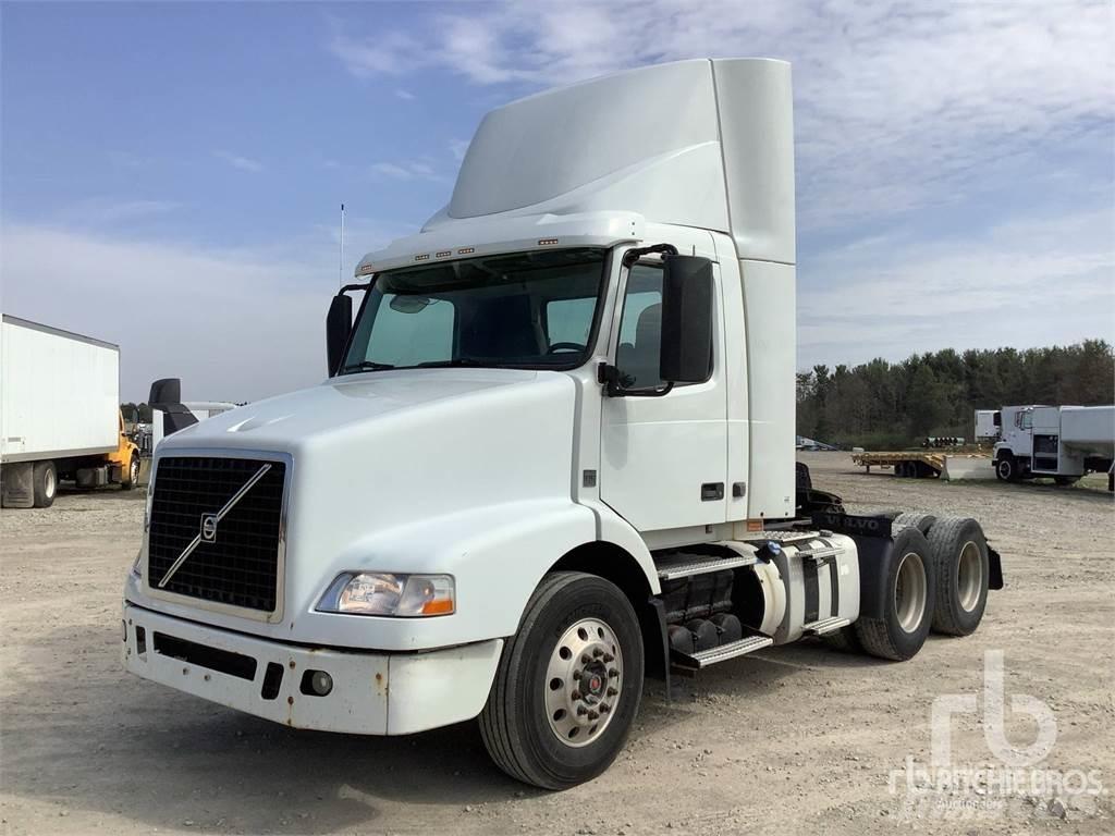 Volvo VNM Tracteur routier