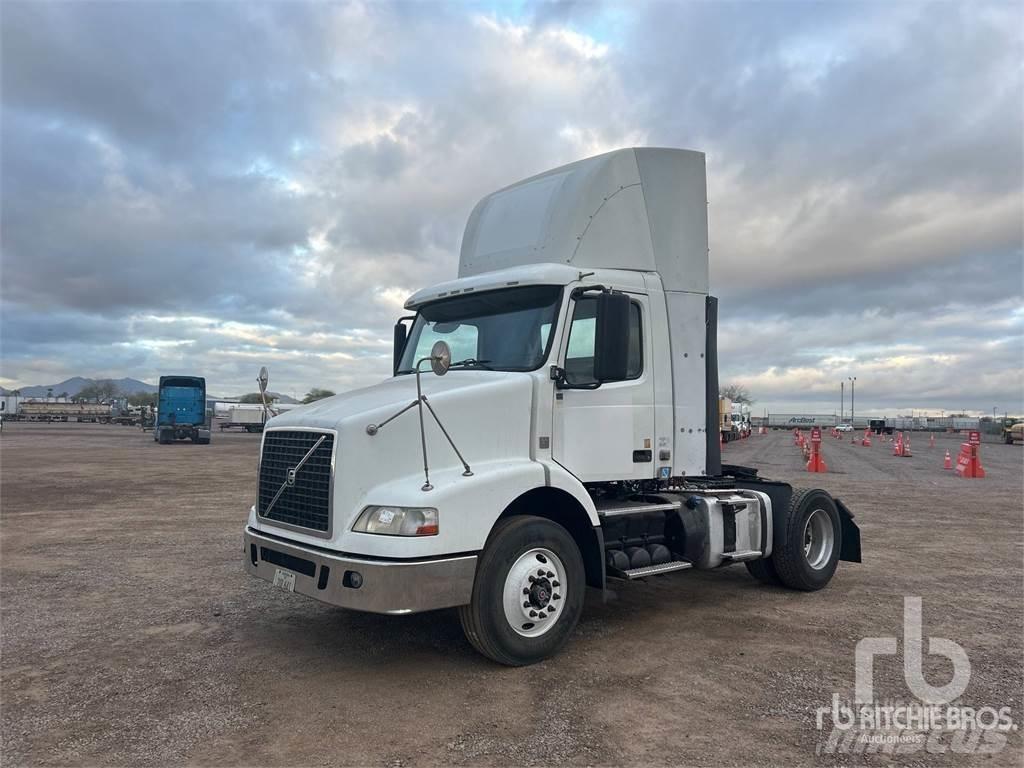 Volvo VNM Tracteur routier