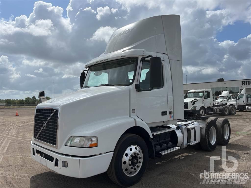 Volvo VNM200 Tracteur routier