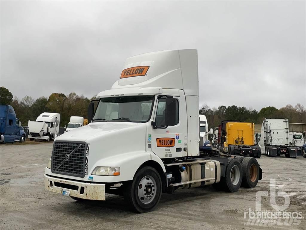 Volvo VNM200 Tracteur routier