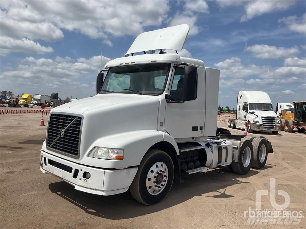 Volvo VNM200 Tracteur routier