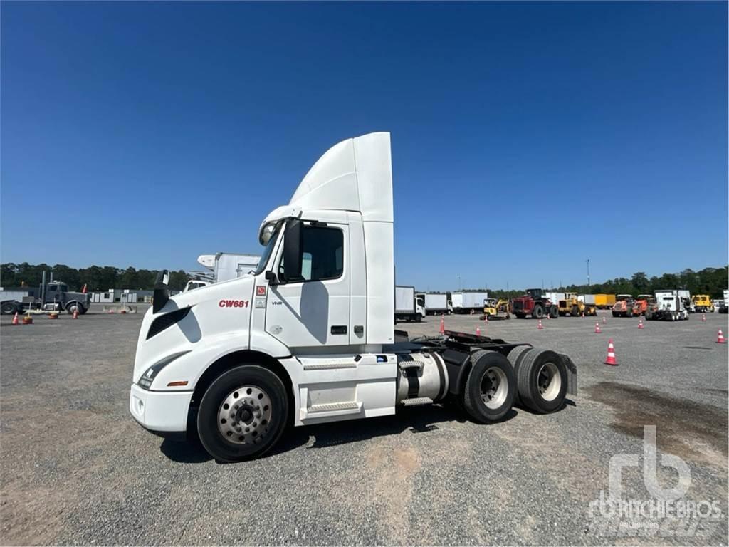 Volvo VNR300 Tracteur routier