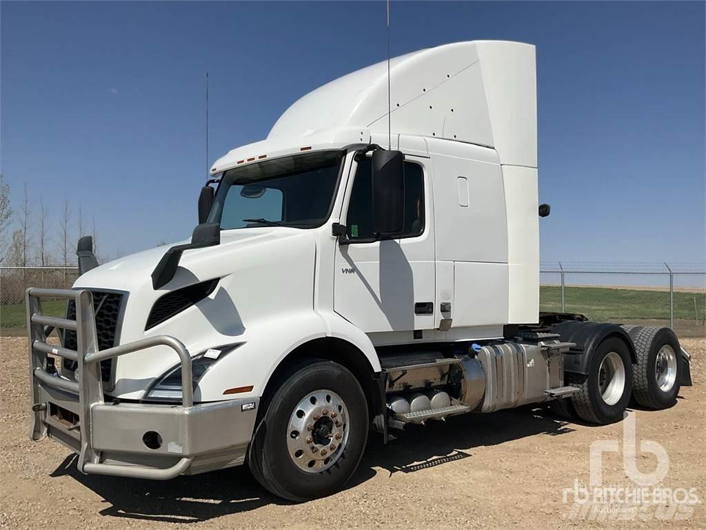 Volvo VNR64T400 Tracteur routier