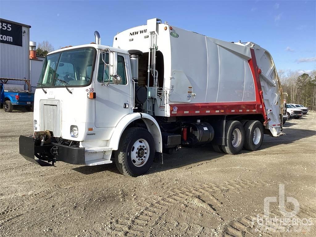 Volvo WX Camion poubelle