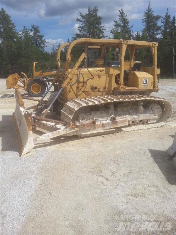 CAT D6D LGP Bouteurs sur chenilles