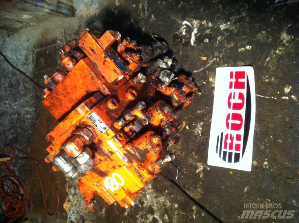 Linde 7564 VT8 - 7 SEKCYJNY Hydraulique