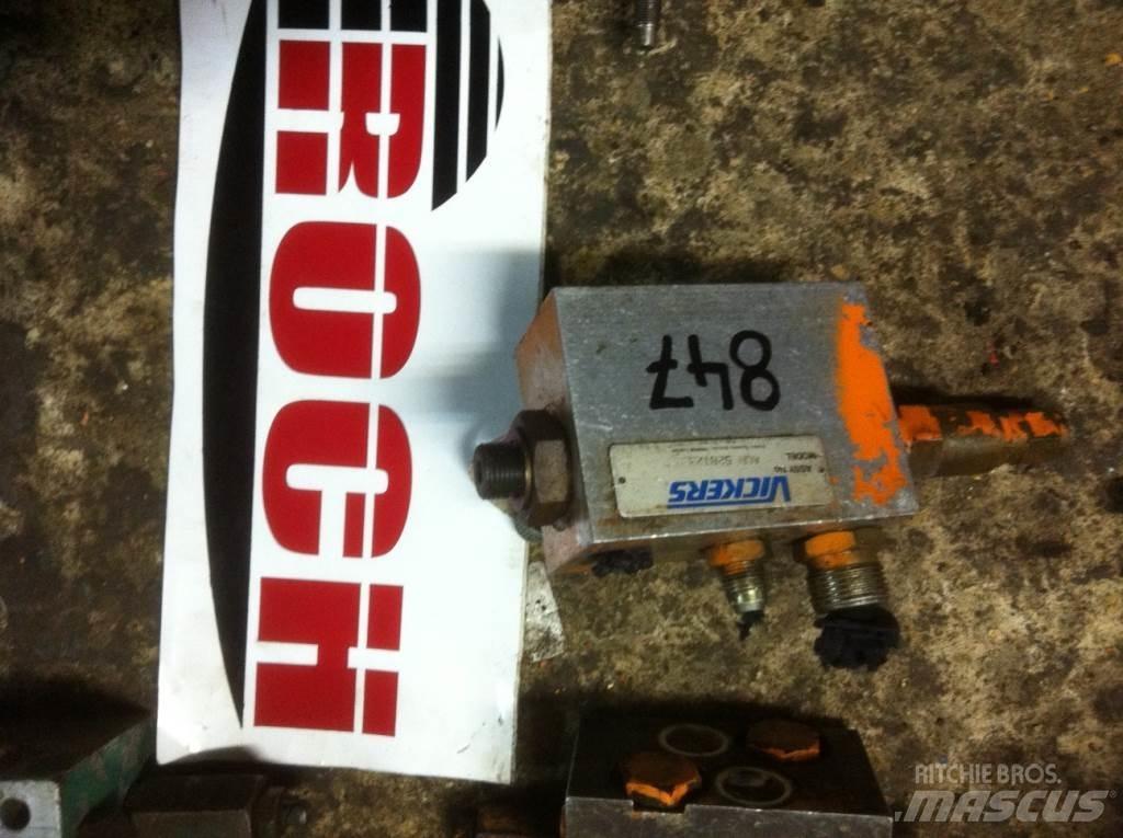 Vickers ACR 528123 Hydraulique