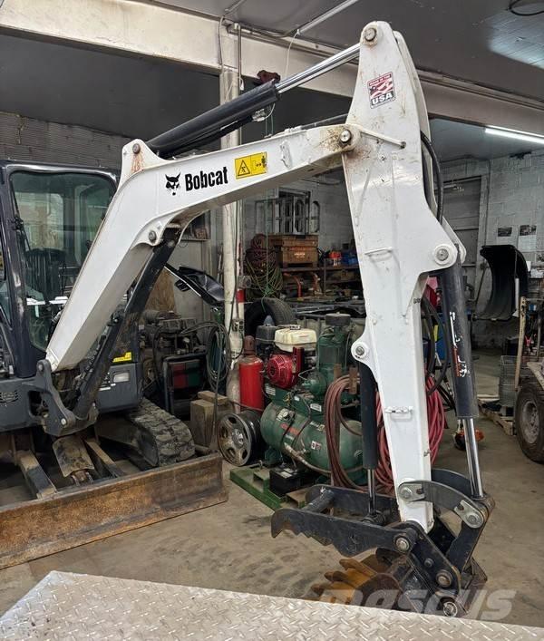 Bobcat E35I Pelle sur chenilles