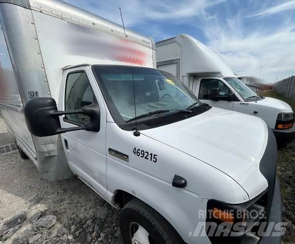 Ford E-350 Camion Fourgon