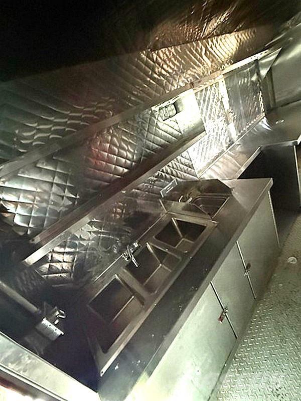 Ford E-350 Camion Fourgon