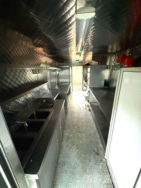 Ford E-350 Camion Fourgon