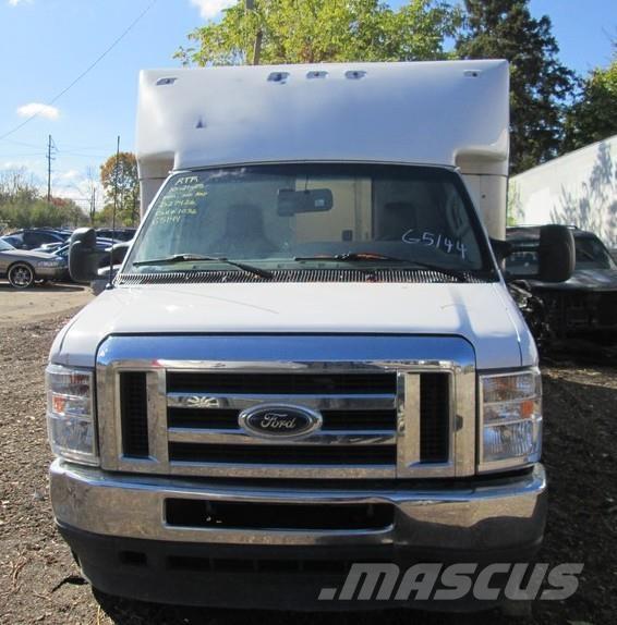 Ford E350 Camion Fourgon