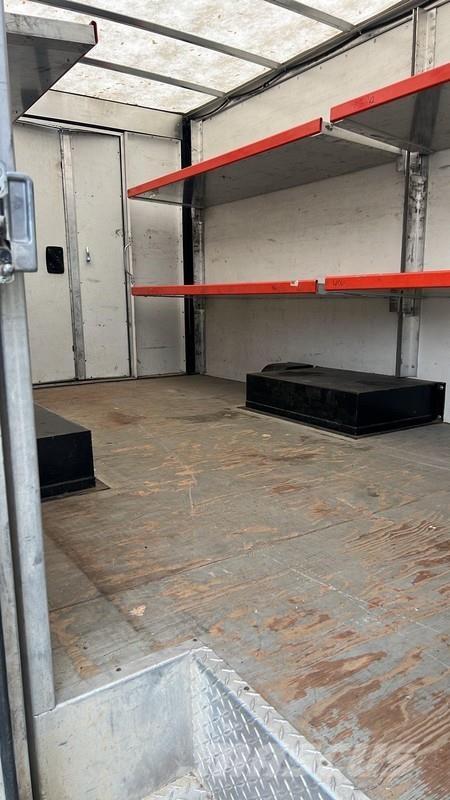 Ford E350 Camion Fourgon