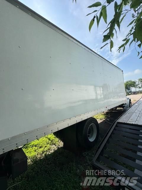 Freightliner M2 Camion Fourgon