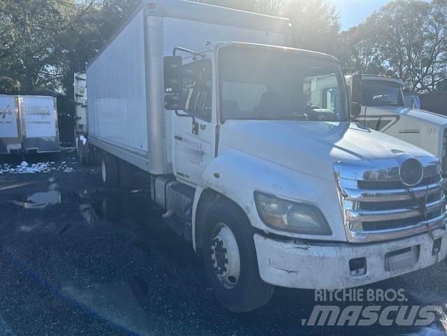 Hino 268 Camion Fourgon