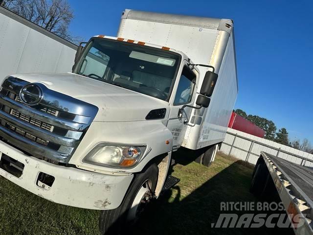 Hino 268 Camion Fourgon