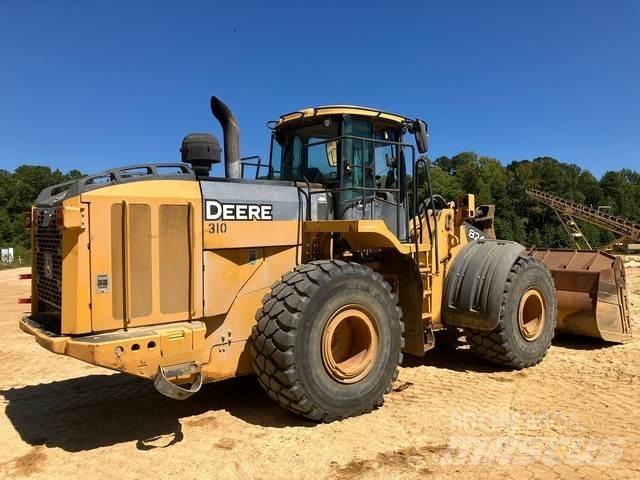 John Deere 824K Chargeuse sur pneus