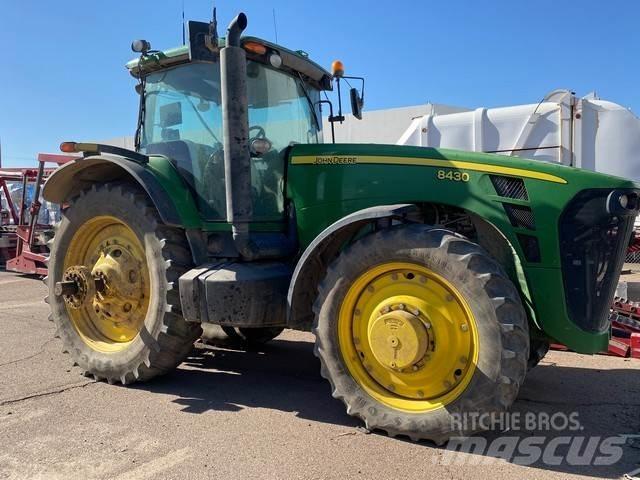 John Deere 8430 Tracteur