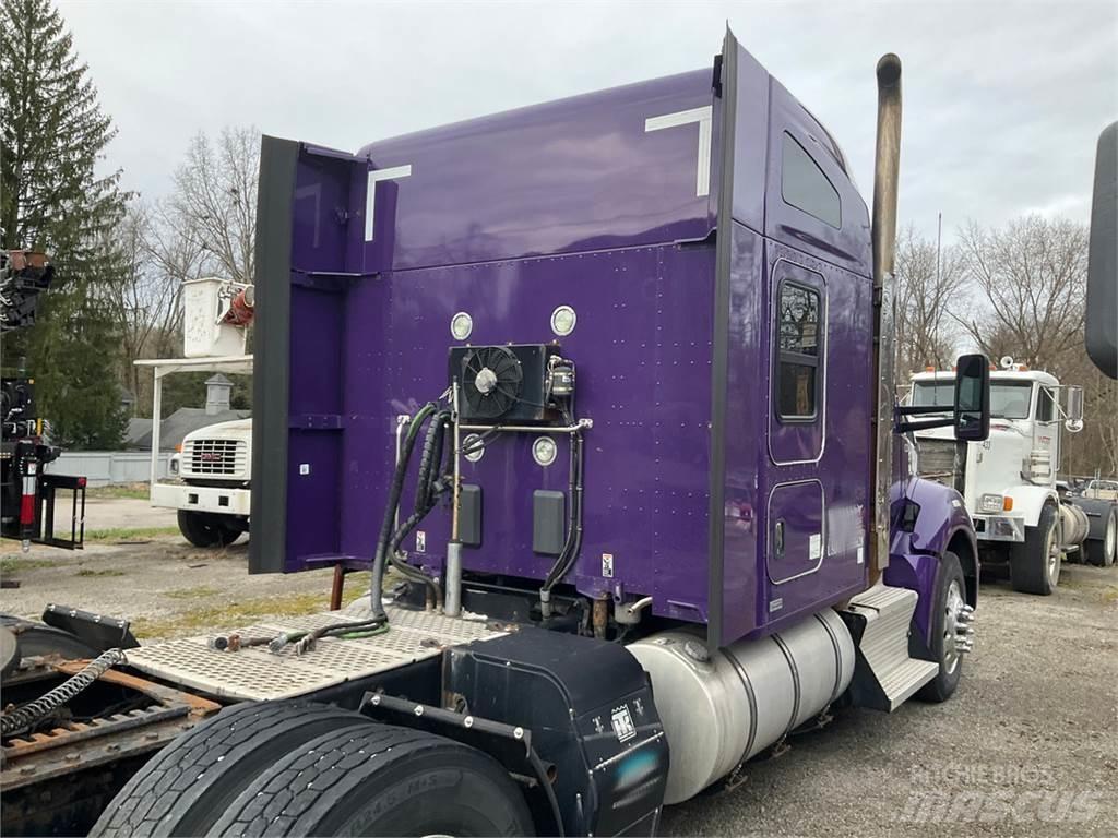 Kenworth T880 Tracteur routier