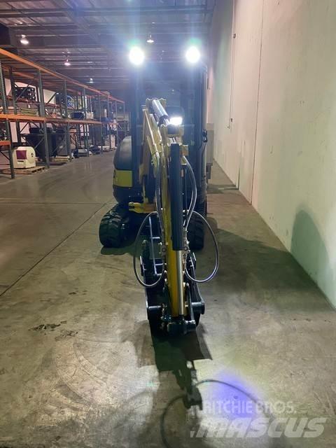  Kymron XH26D Pelle sur chenilles