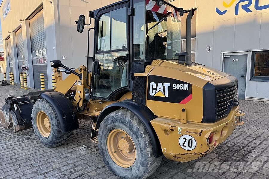 CAT 908 M Chargeuse sur pneus
