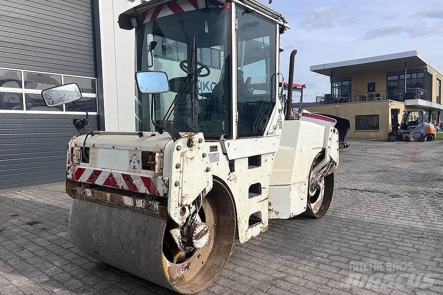 CAT CB 434 D Rouleaux tandem