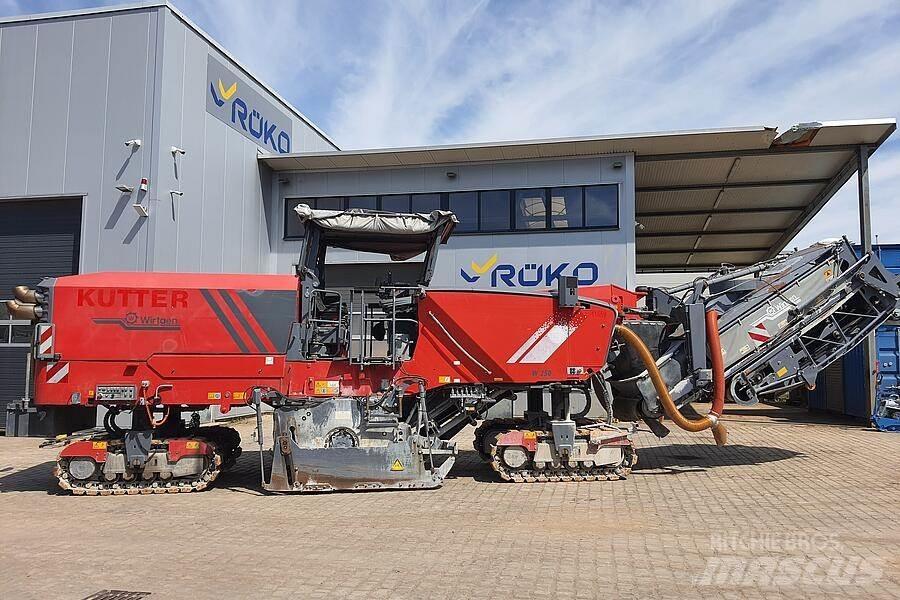 Wirtgen W 250 Fraiseuse à froid