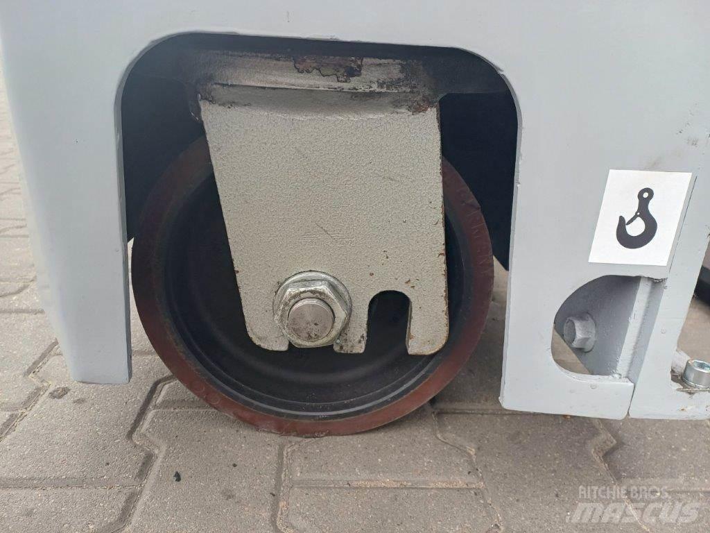 Hubtex MQ40 Chariot élévateur latéral