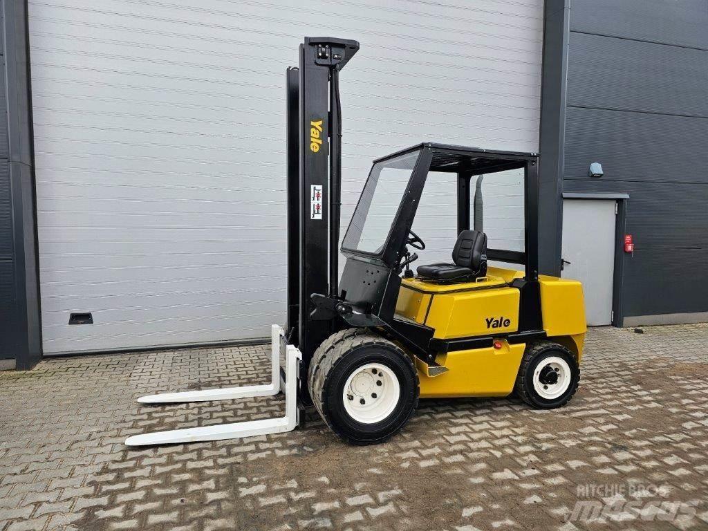 Yale GDP40LF Chariots diesel