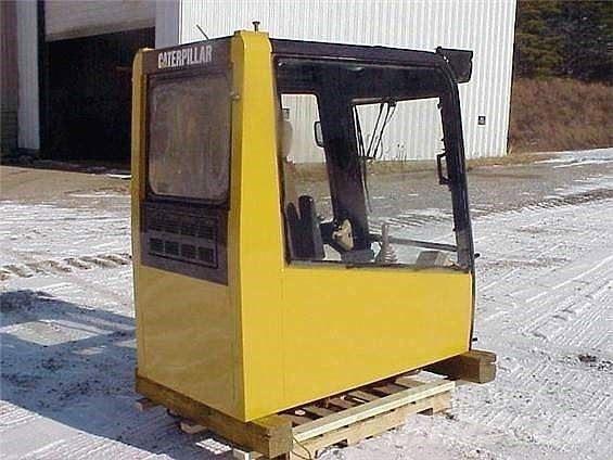 CAT  Cabine