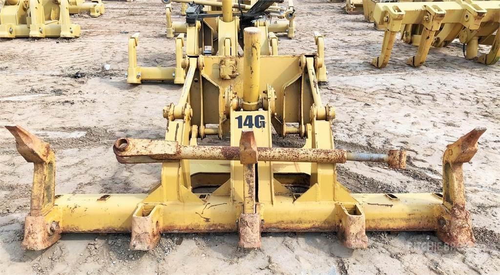 CAT 14G Scarificateur