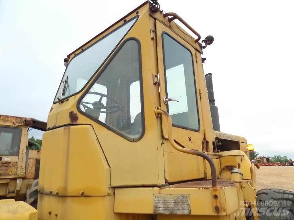 CAT 814 Chargeuse sur pneus