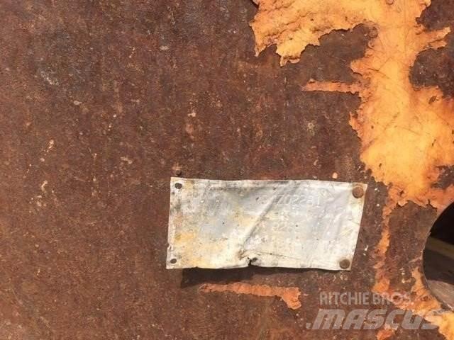 CAT 926E Chargeuse sur pneus