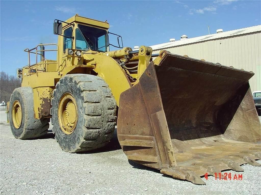 CAT 988B Chargeuse sur pneus