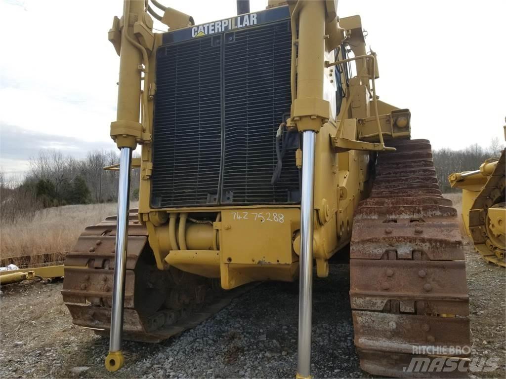 CAT D11N Bouteurs sur chenilles