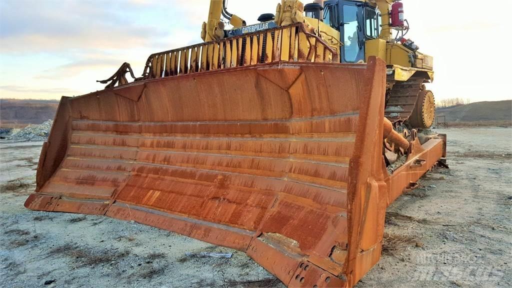 CAT D11R Bouteurs sur chenilles