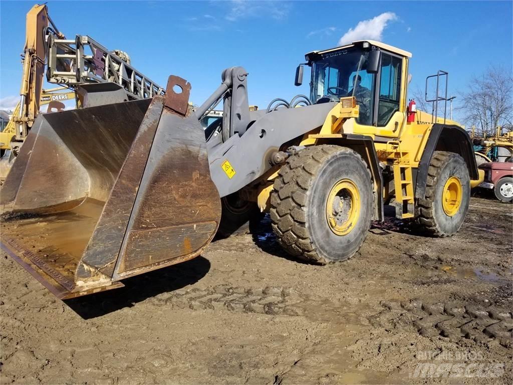 Volvo L180F Chargeuse sur pneus