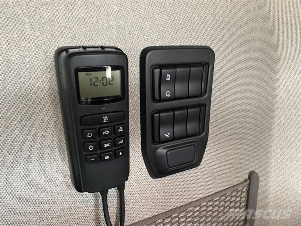 Scania S660 Tracteur routier